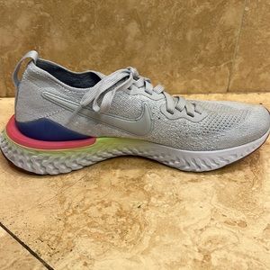 Nike Epic React size 9